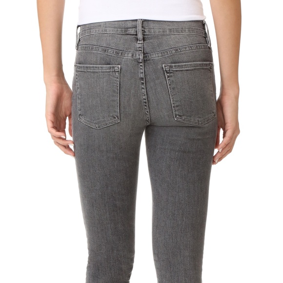 FRAME Le Skinny de Jeanne Jeans. Color: Chambers - Picture 3 of 7
